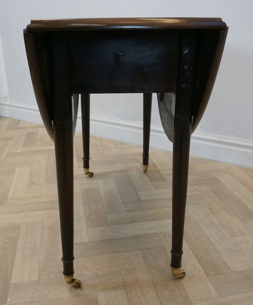 18th century Drop leaf tableSOLD