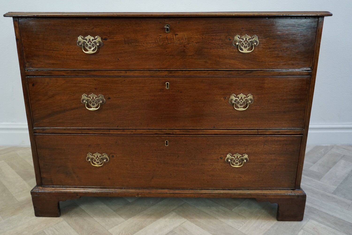 18th century mahogany chest of drawersSOLD