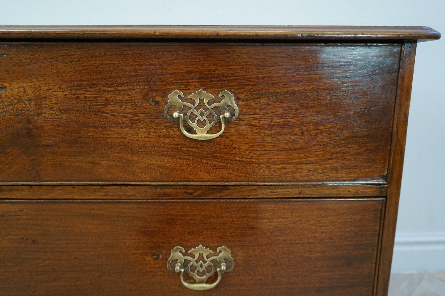 18th century mahogany chest of drawersSOLD