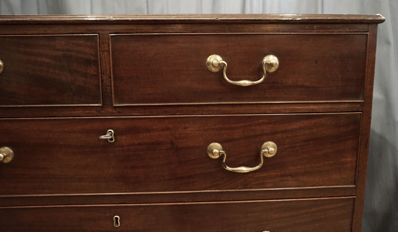 Georgian chest of drawers SOLD