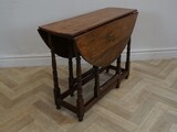 Oak gateleg tableSOLD