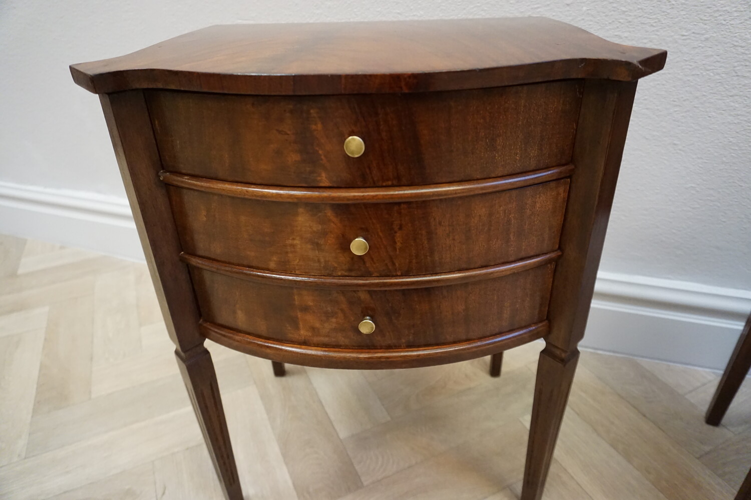 Pair of mahogany bedside tablesSOLD