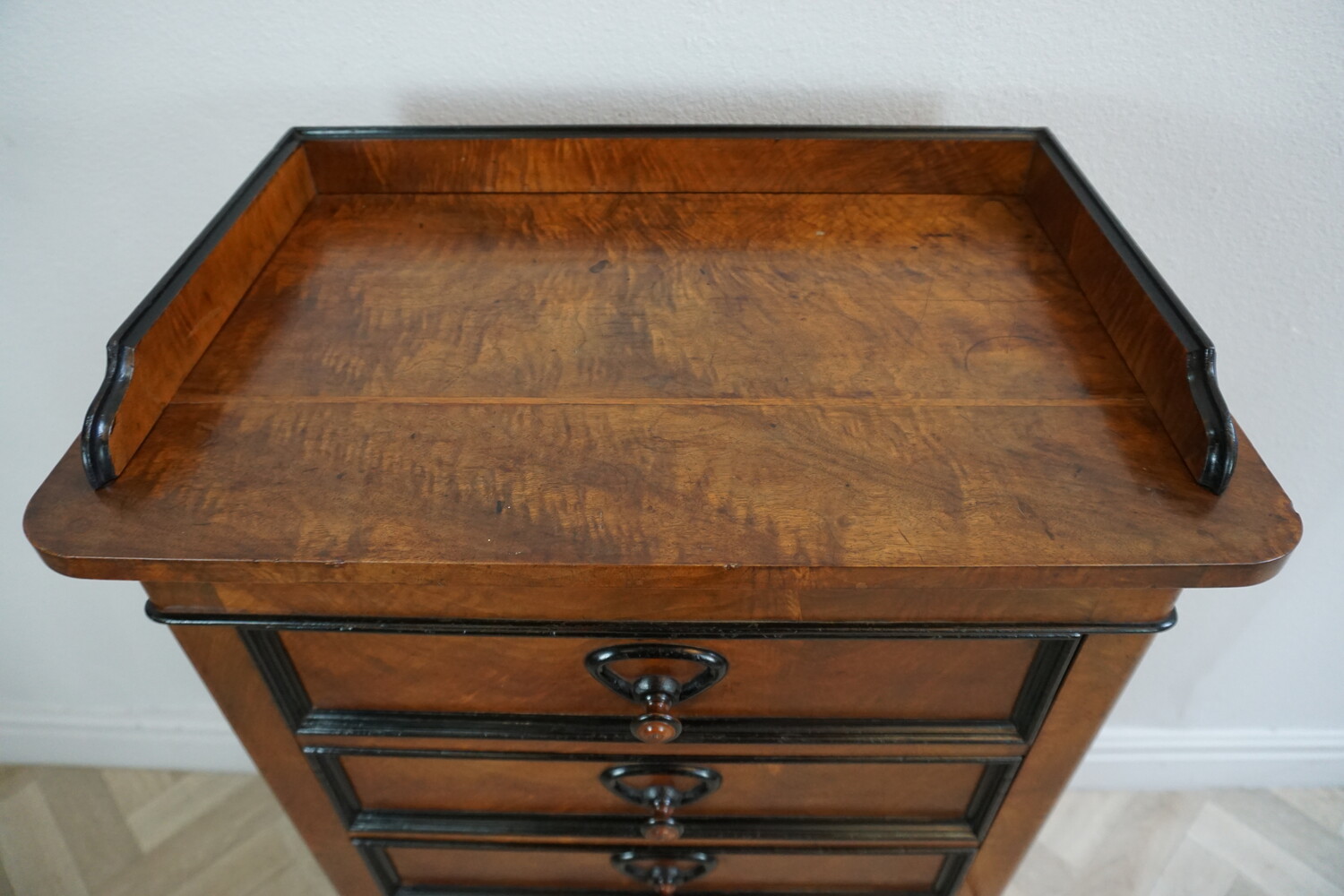 Walnut wellington chest of drawers